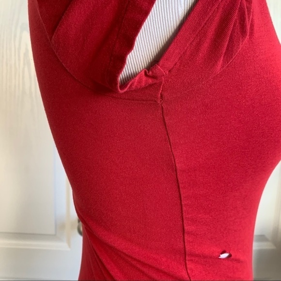 Gap Body Distressed V-Neck Tee - Picture 7 of 10